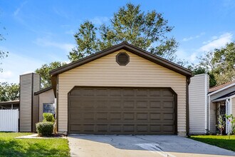 Building Photo - Inviting Home in Sanford, FL