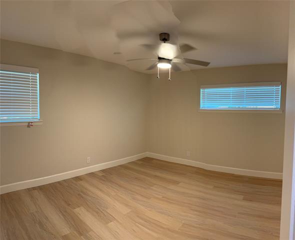 Building Photo - 504 Pecan St