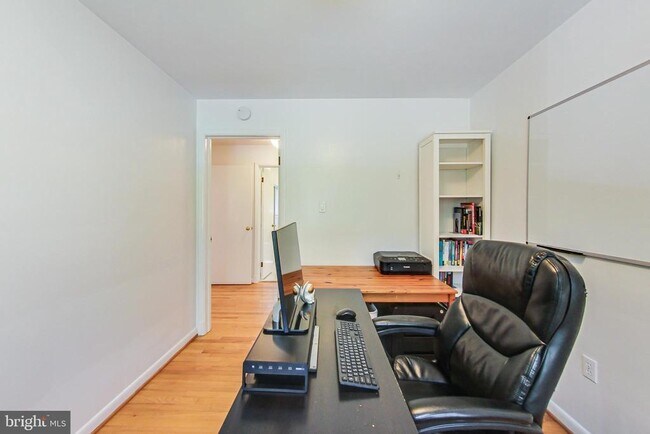 Building Photo - 6515 E Halbert Rd