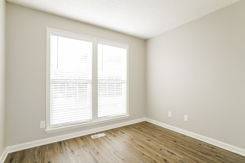 Building Photo - 203 Zircon Ln