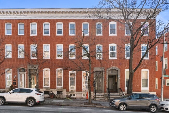 Building Photo - 2027 E Baltimore St