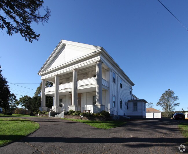 Building Photo - Aresco Apartments