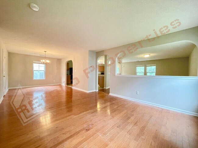 Building Photo - 246 Brookhaven Dr