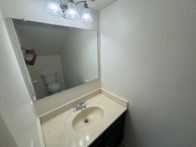 Building Photo - 18239 N 40th St