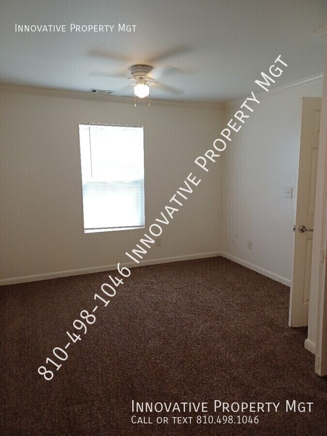 Building Photo - 1121 W Buder Ave