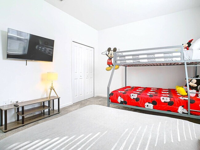 Building Photo - 8879 Cabot Cliffs Dr