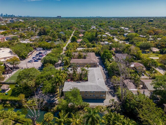 Building Photo - 6330 SW 79th St