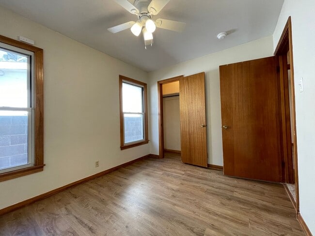 Building Photo - Cozy 3-Bed, 2-Bath Retreat in Serene Neigh...