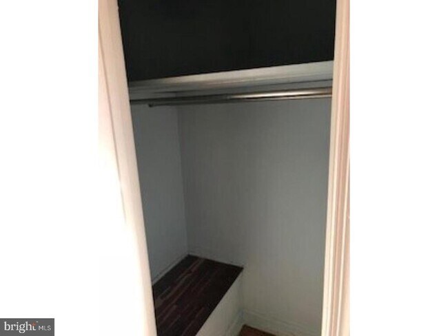 Building Photo - 5149 Arbor St