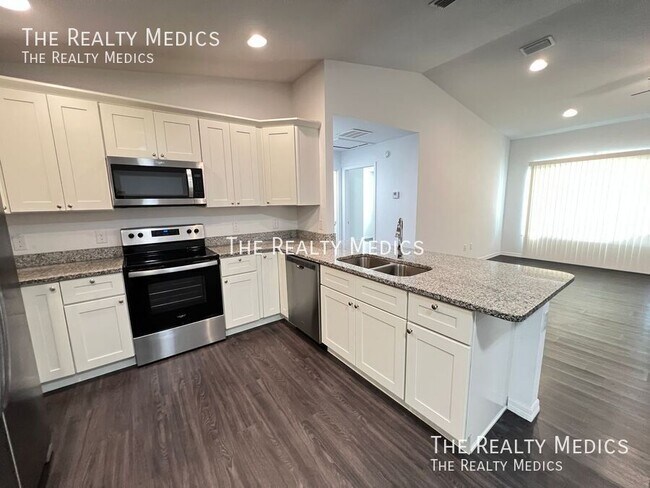 Building Photo - 111 Fisher Rd