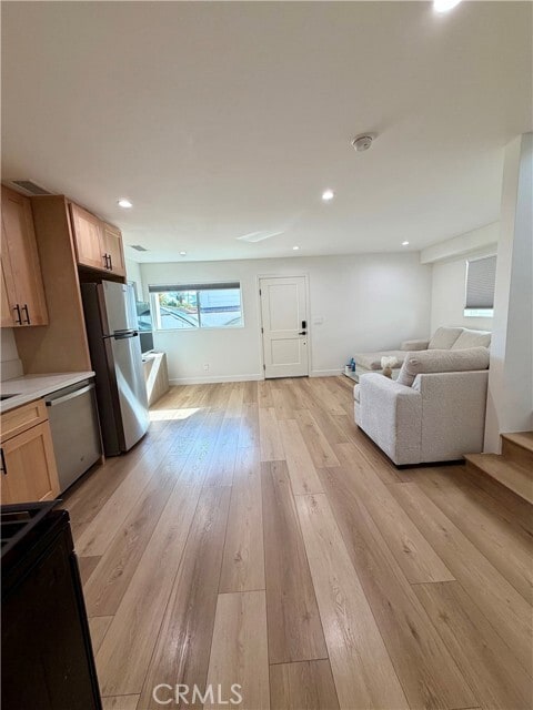 Building Photo - 5436 Kester Ave