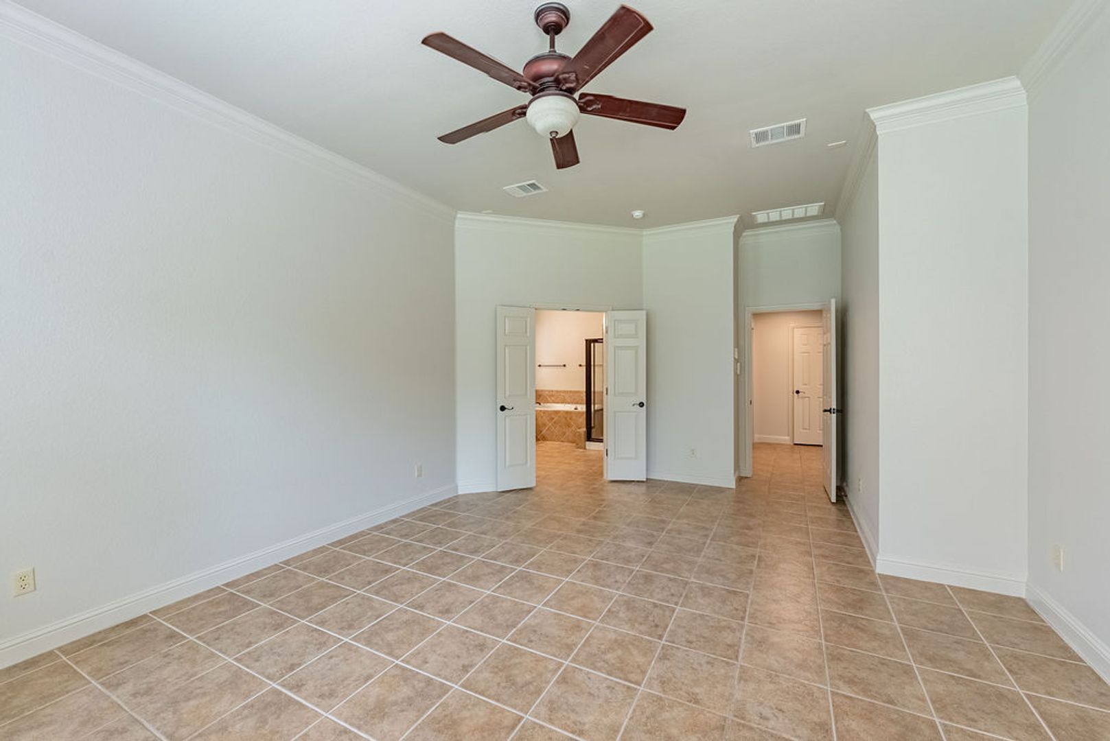 Building Photo - 7909 Adelaide Dr