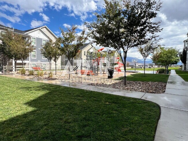 Building Photo - 4234 McKellen Dr