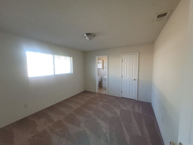 Building Photo - Citrus Heights 3 bedroom