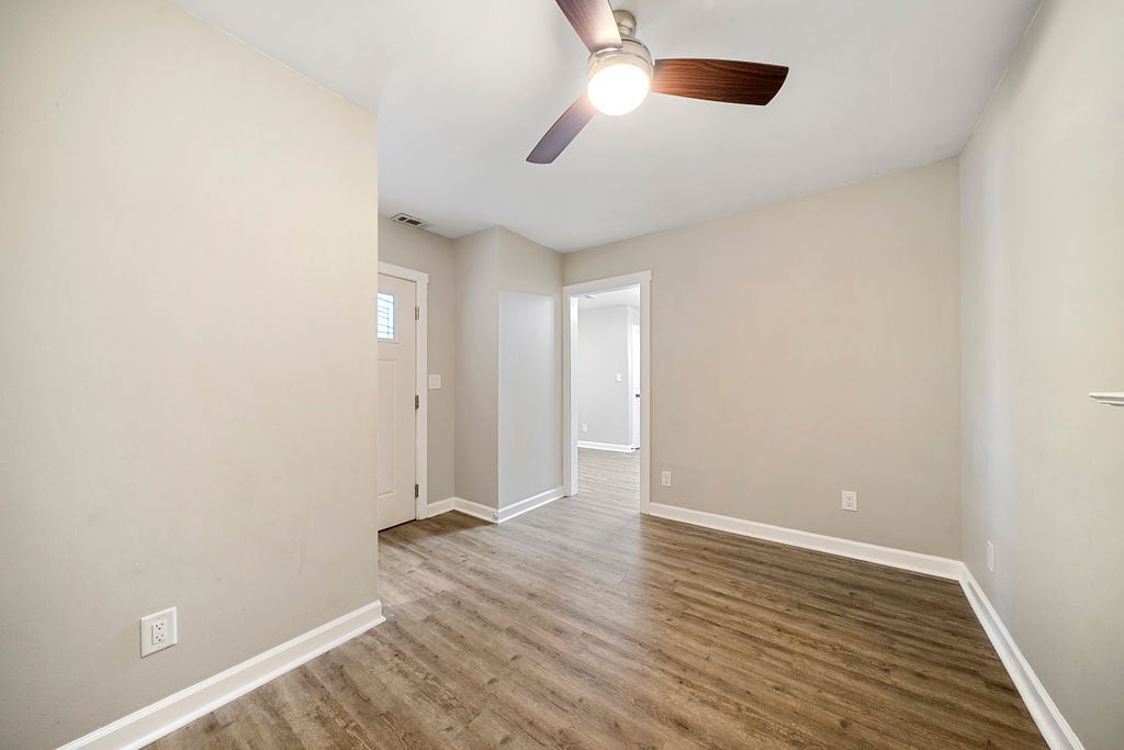 Building Photo - 600 Frasier St SE