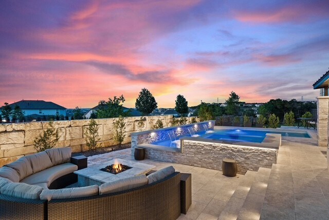 Building Photo - 402 San Donato Dr
