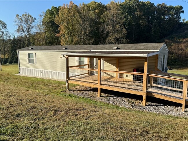 Primary Photo - 2876 Democrat Rd