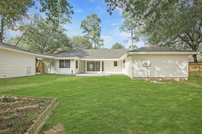 Building Photo - 27210 Wells Ln