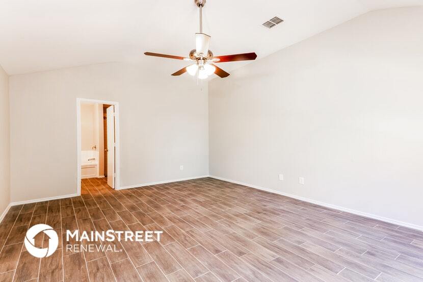 Building Photo - 6803 Clark Vista Dr
