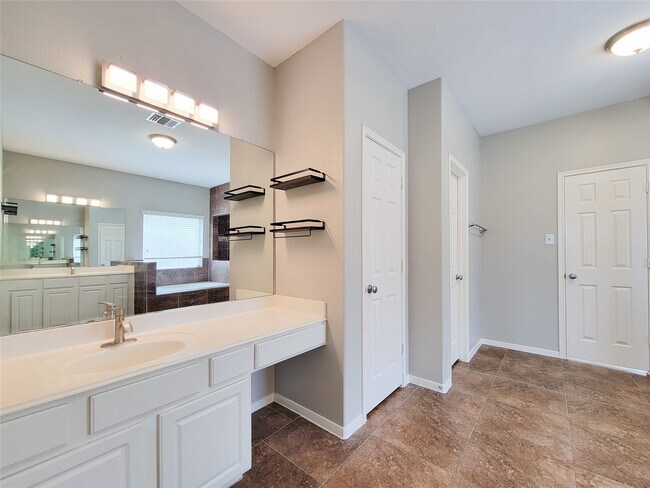 Building Photo - 20710 Mansfield Bay Ln