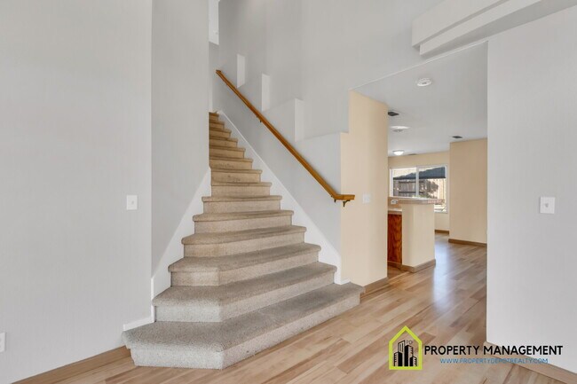 Building Photo - 5-Bedroom Residence Ready for Immediate Move-In