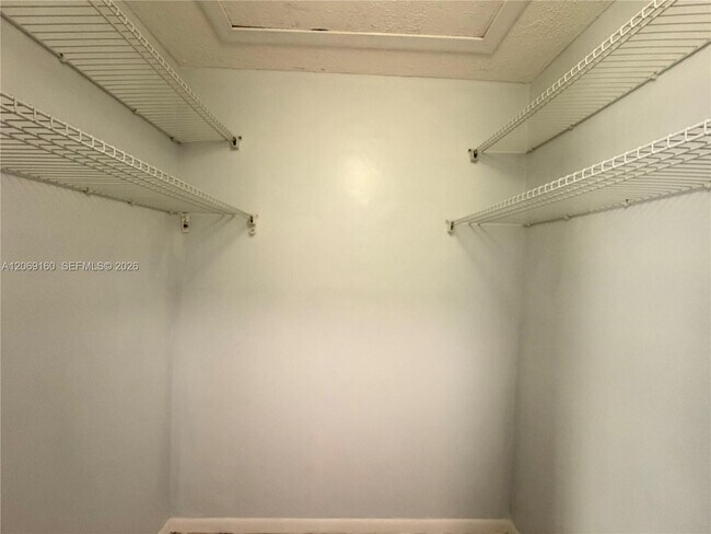 Building Photo - 8380 SW 154th Ave