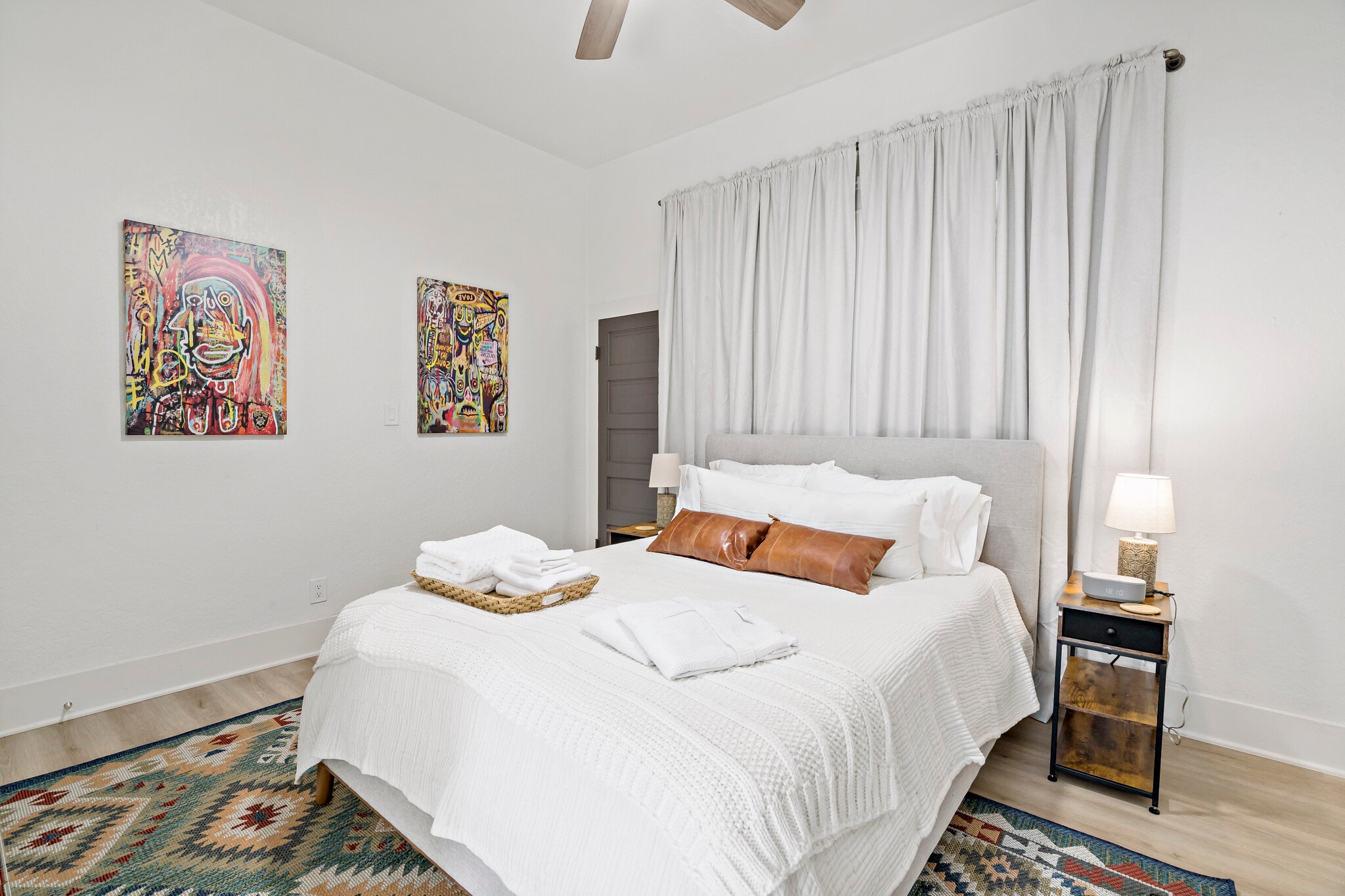 Building Photo - 506 E Evergreen St