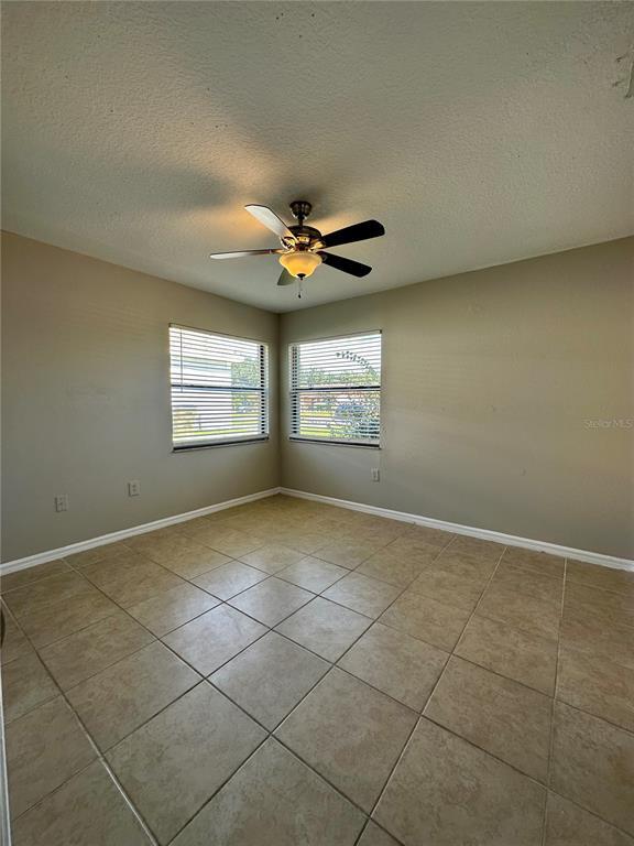 Building Photo - 544 Imperial Pl