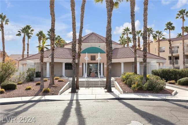 Building Photo - Southwest Las Vegas Condo. 1st Floor. 1 be...