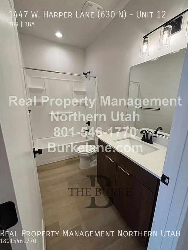 Building Photo - 1447 W Harper Ln