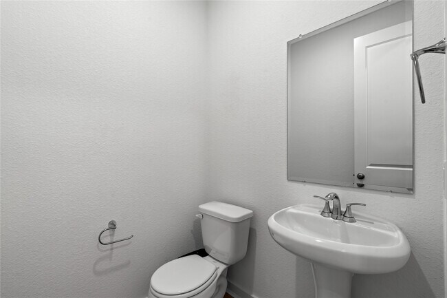 Building Photo - 7478 Cattail Fls Ln