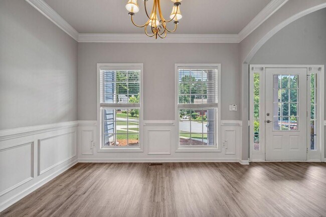 Building Photo - 3687 Vine Spgs