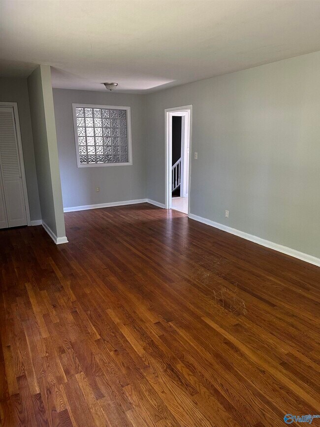 Building Photo - 2113 Norris Rd NW