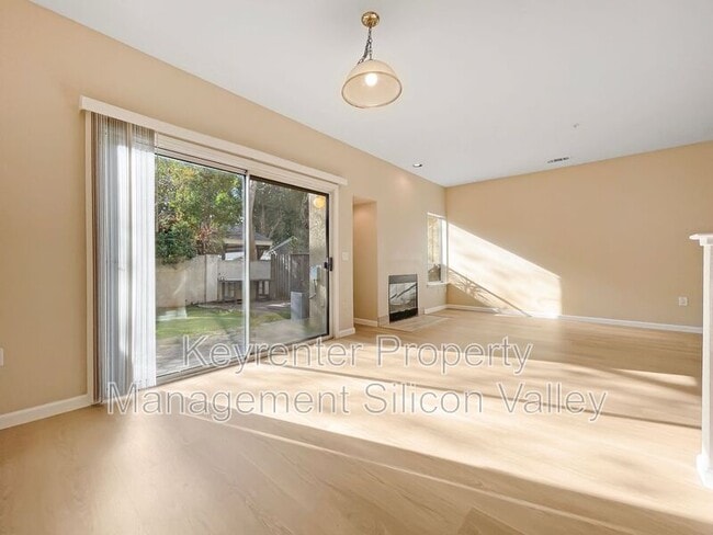 Building Photo - 603 Morningstar