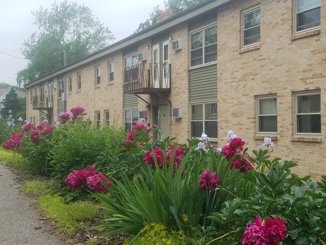 One of many gardens at Parkwood Arms - 320 Island Dr
