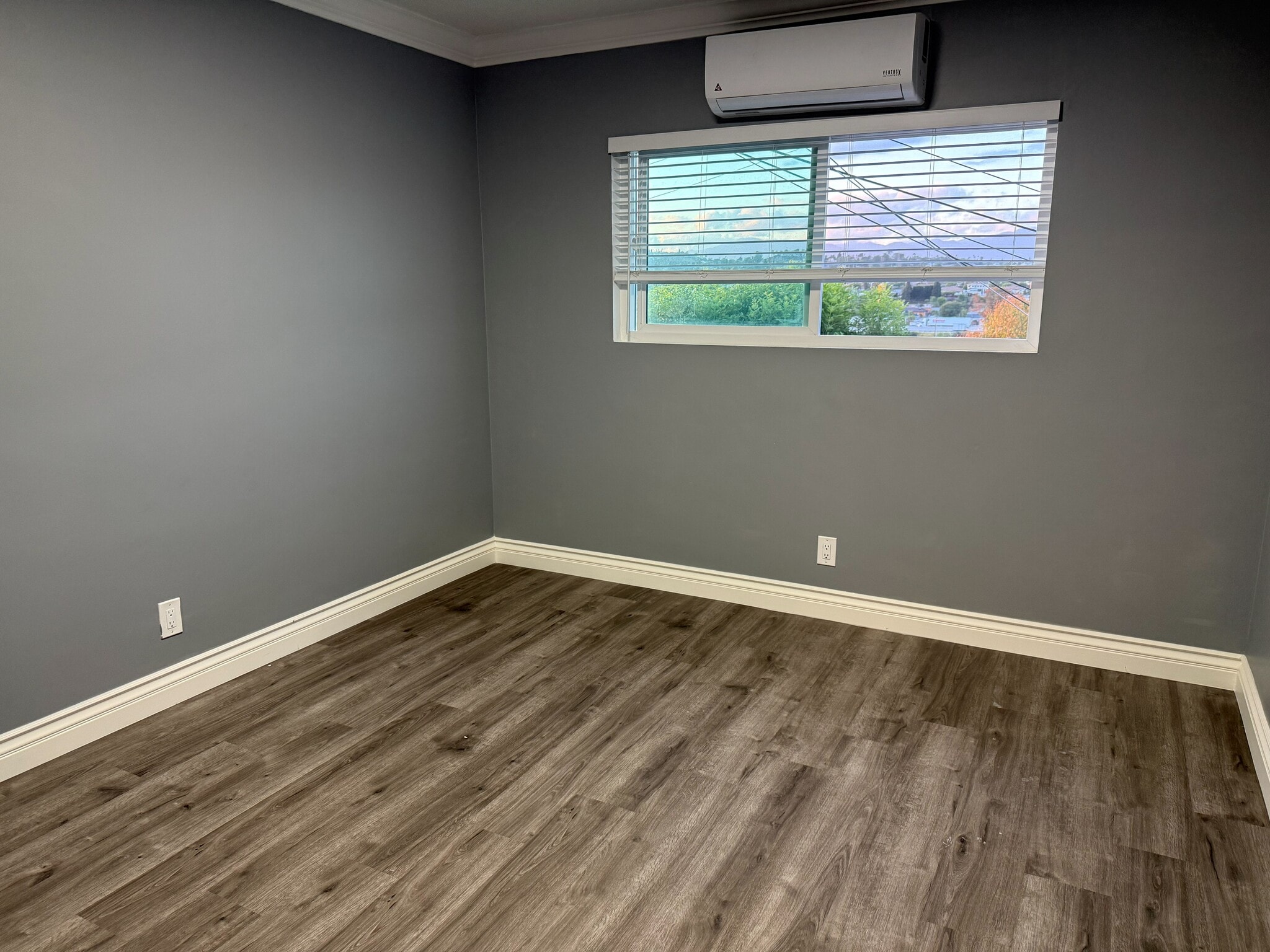 Building Photo - 2712 Via Paseo