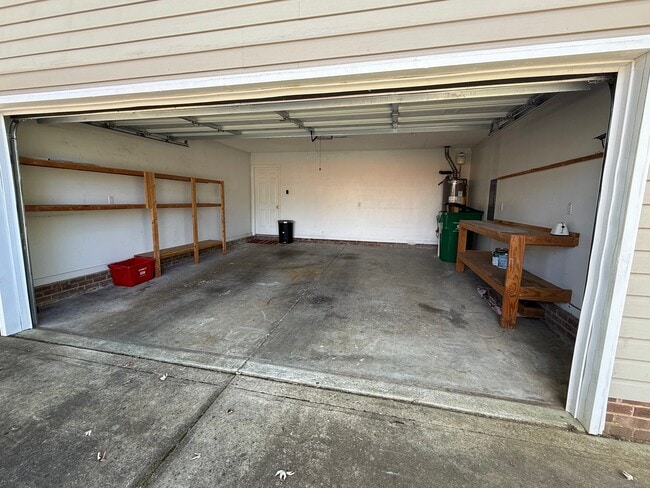 Building Photo - 14324 Joseph Clark Rd