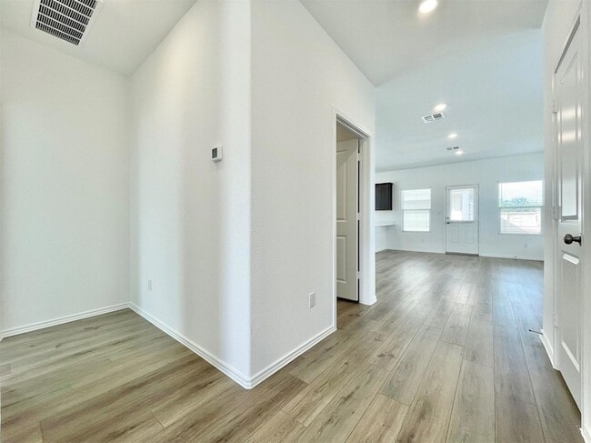 Building Photo - 1517 Cobblecrest Ln