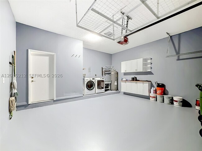 Building Photo - 16204 Opal Creek Dr