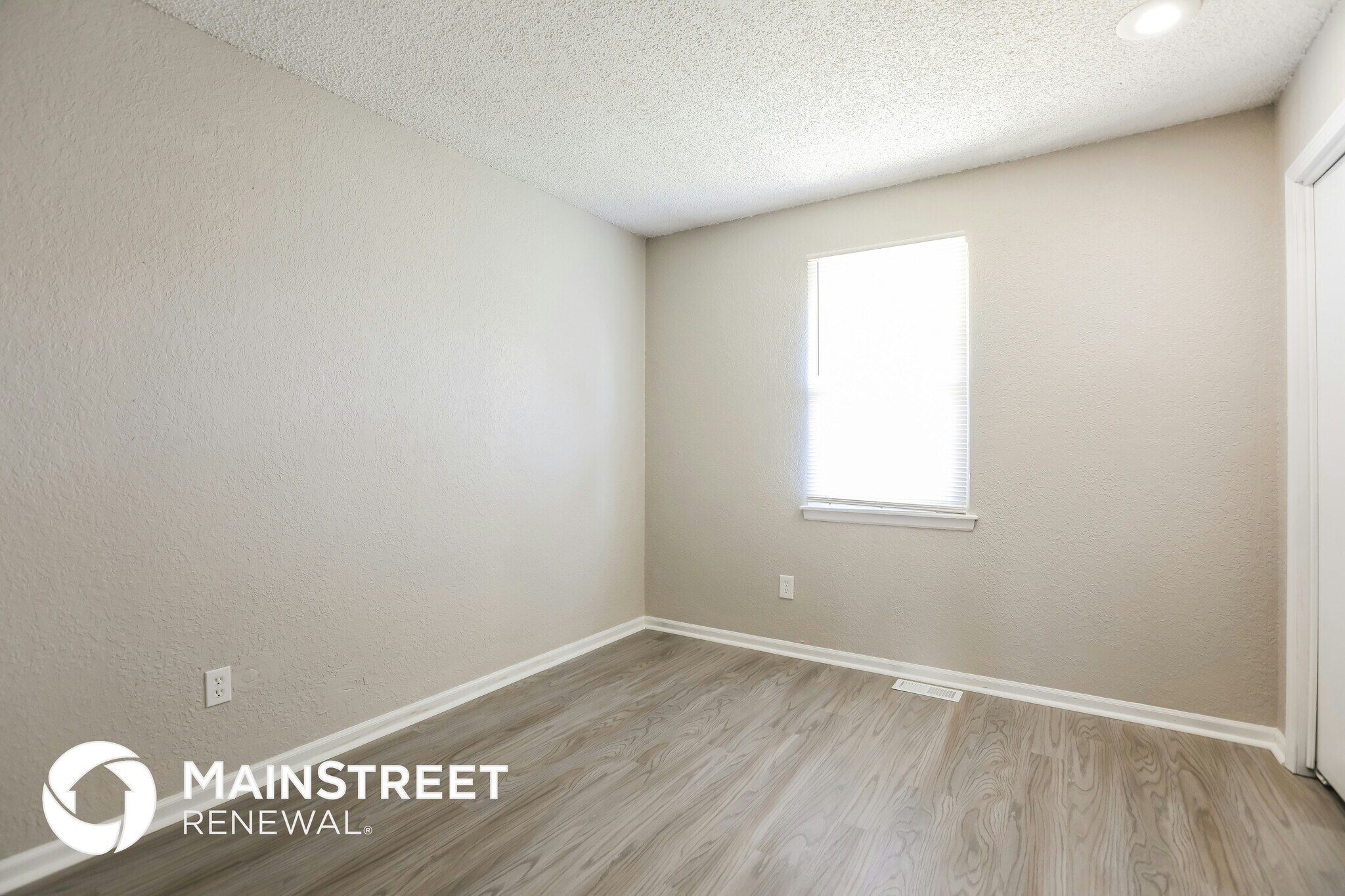 Building Photo - 10721 Mckinley Ct