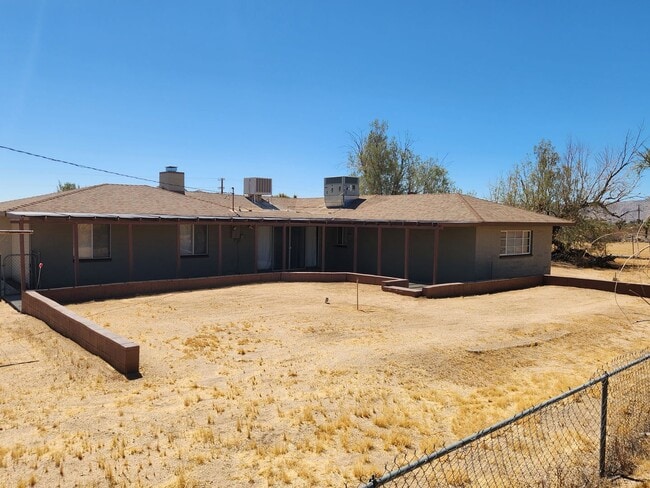 Building Photo - 3676 Yucca Mesa Rd