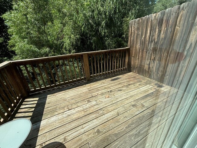 Building Photo - Italian Estates Property Management