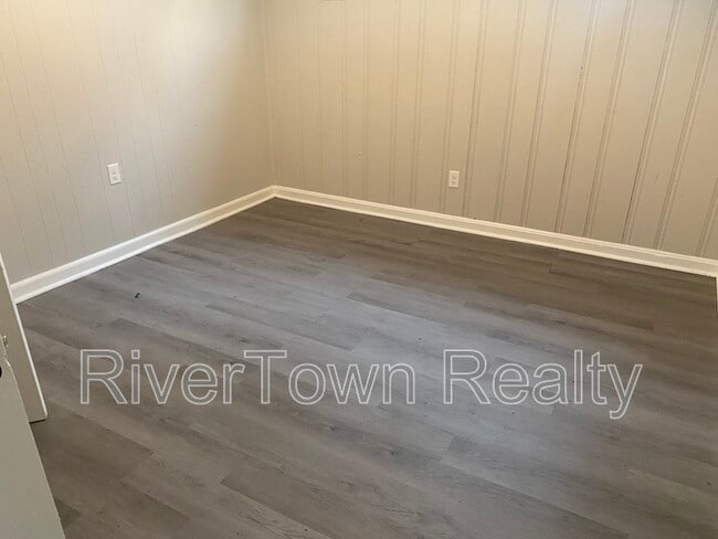 Building Photo - 3171 Princeton Ave