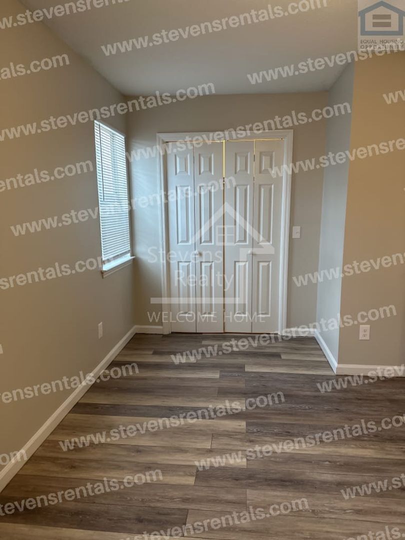 Building Photo - 4149 Willard Dr