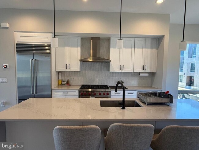 Building Photo - 3119 Pierview Ln