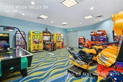 Building Photo - 1668 Moon Valley Dr