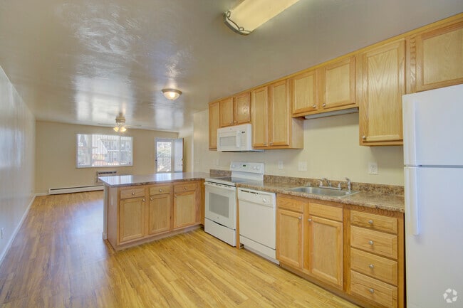 Building Photo - Lampliter Apartments - Utilities Included!*
