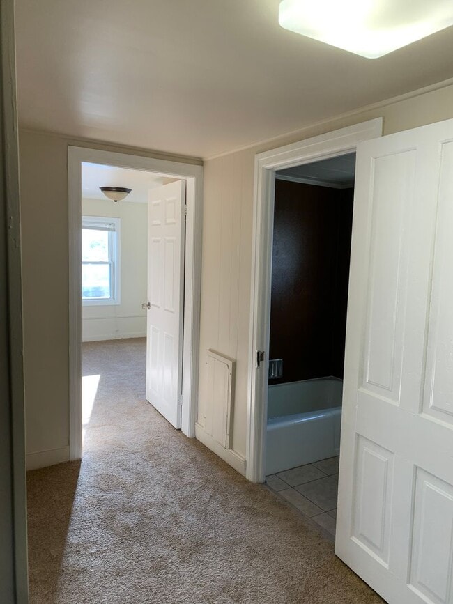 Building Photo - Single Family House located on South Vermont Street, Williamsport MD