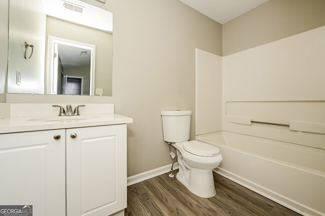 Building Photo - 133 Watercress Ct