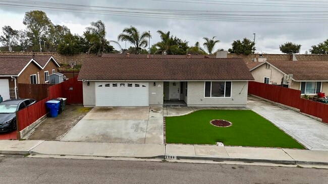 Building Photo - 1286 Waxwing Ln
